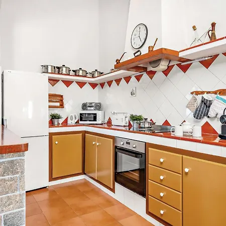Vila Llucasaldent Menor By Plus